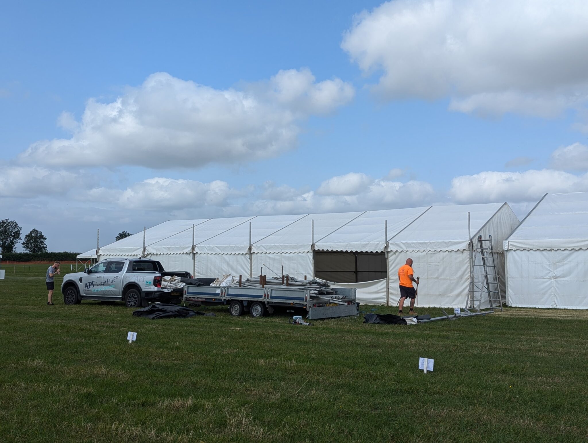 Premium Marquee Solutions for Warwickshire Clothing and Moda at The Bucks County Show