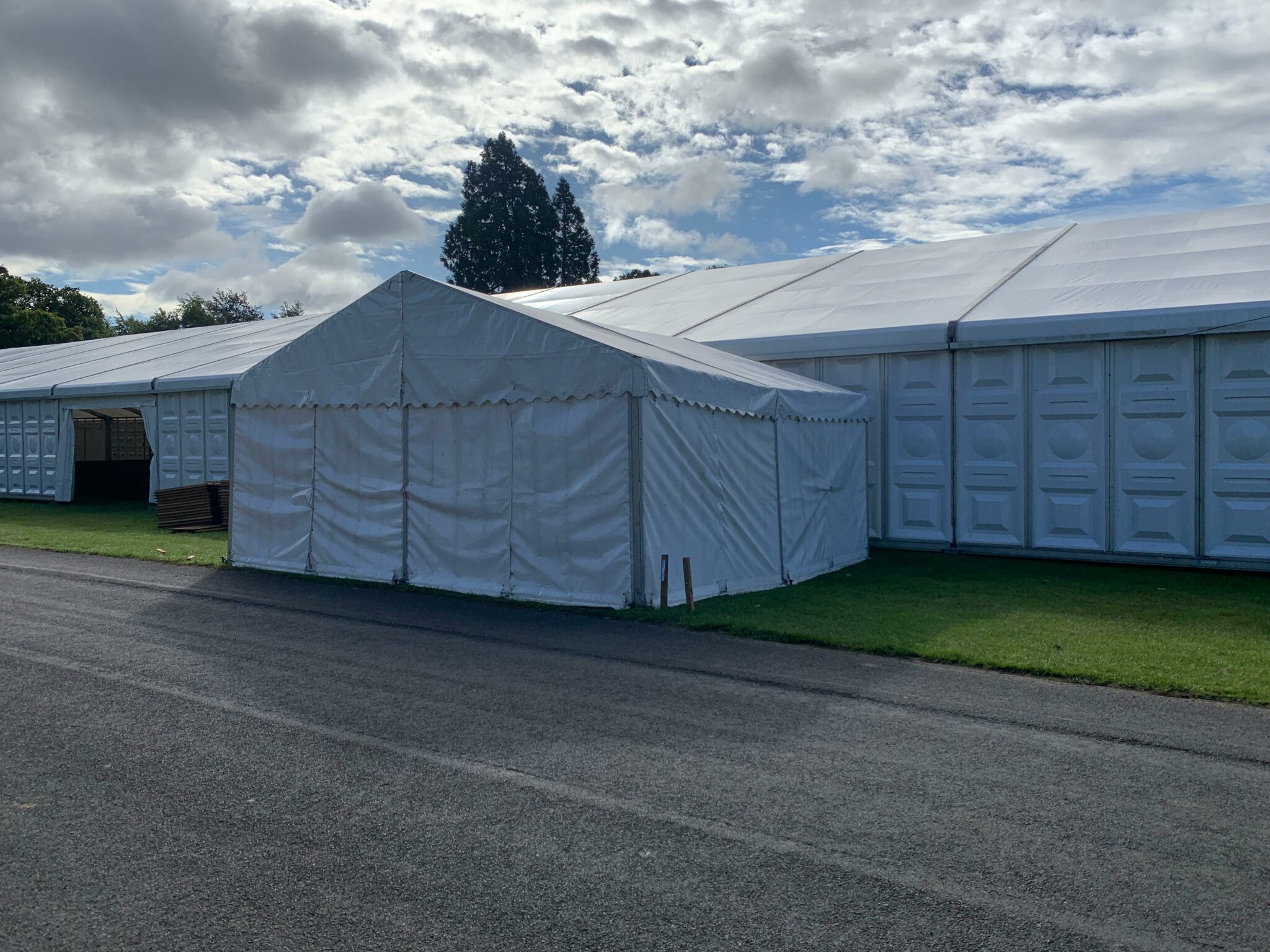 APF Event Hire Delivers Premium Marquee Solutions for the Autumn Show at Newby Hall